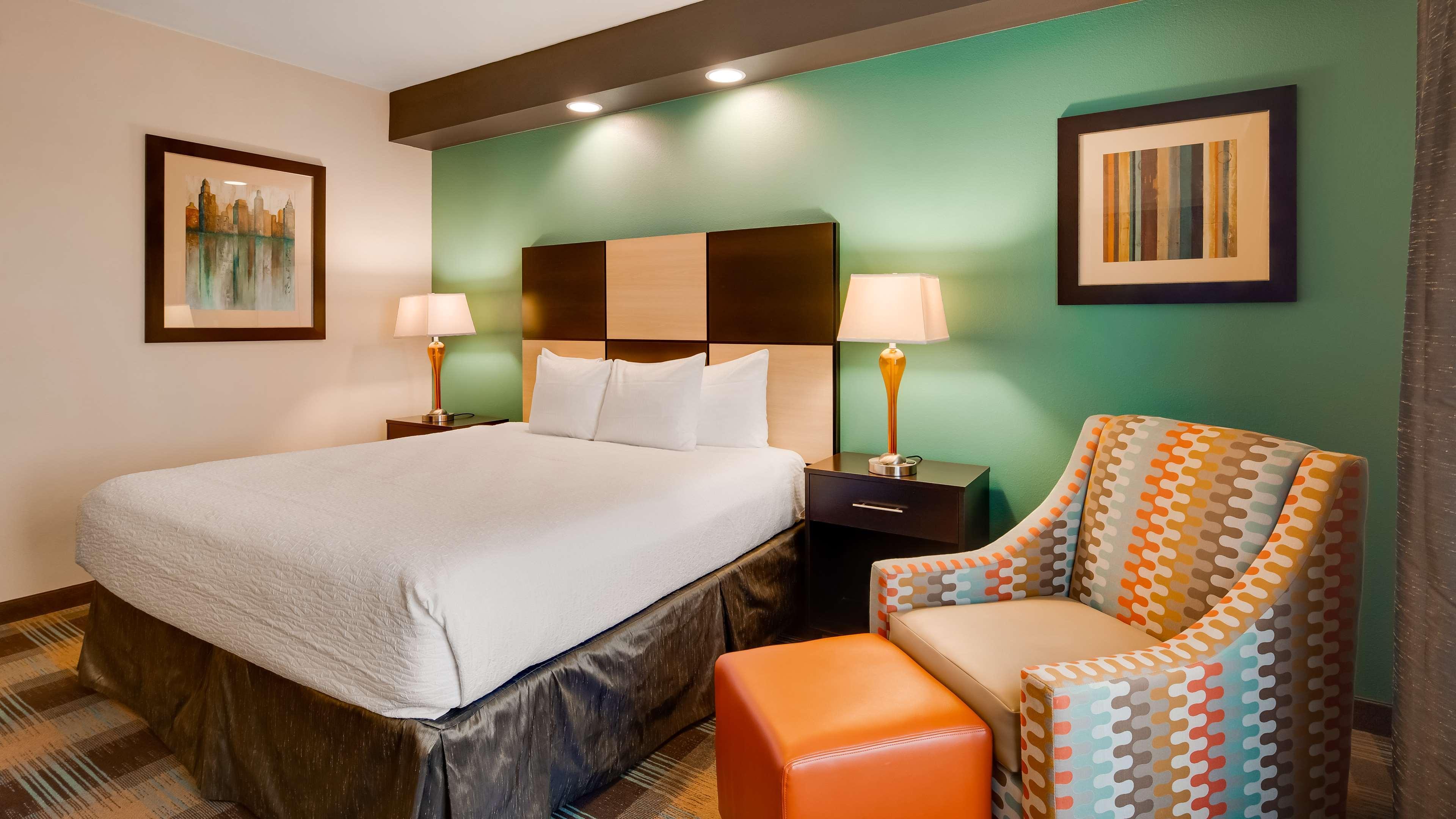 Best Western Plus Atrium Inn & Suites Clarksville Exterior foto